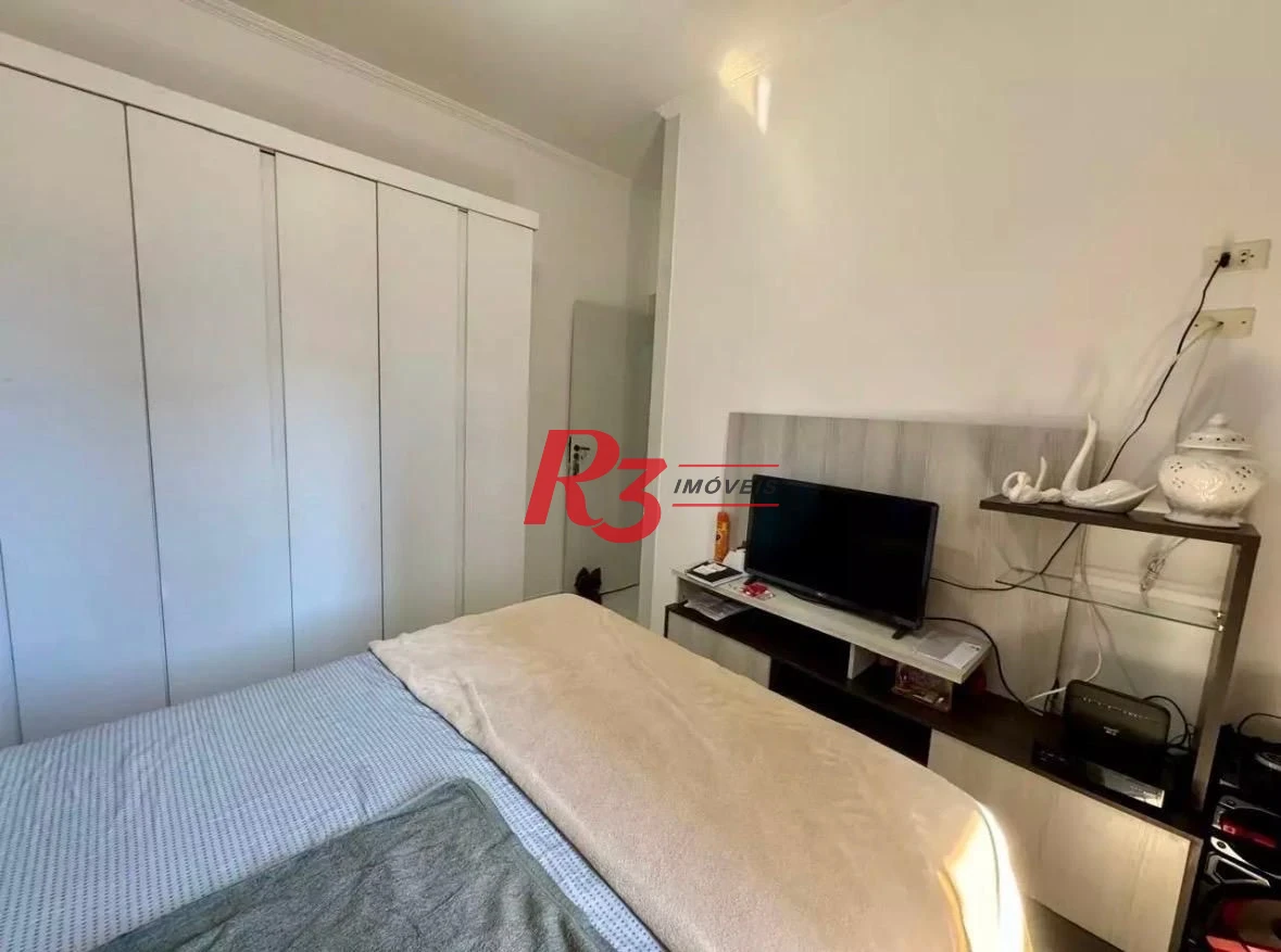 Sobrado com 3 dormitórios à venda, 126 m² por R$ 860.000,00 - Vila Belmiro - Santos/SP