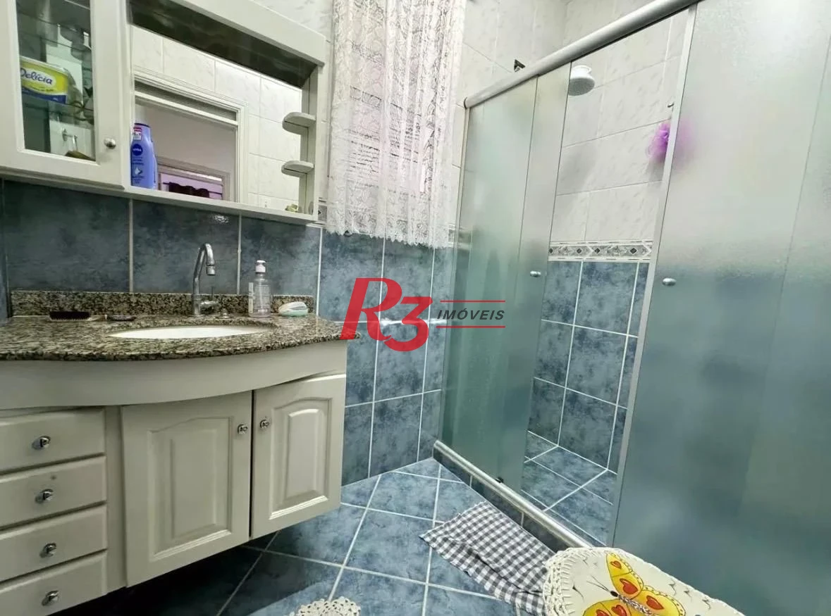 Sobrado com 3 dormitórios à venda, 126 m² por R$ 860.000,00 - Vila Belmiro - Santos/SP