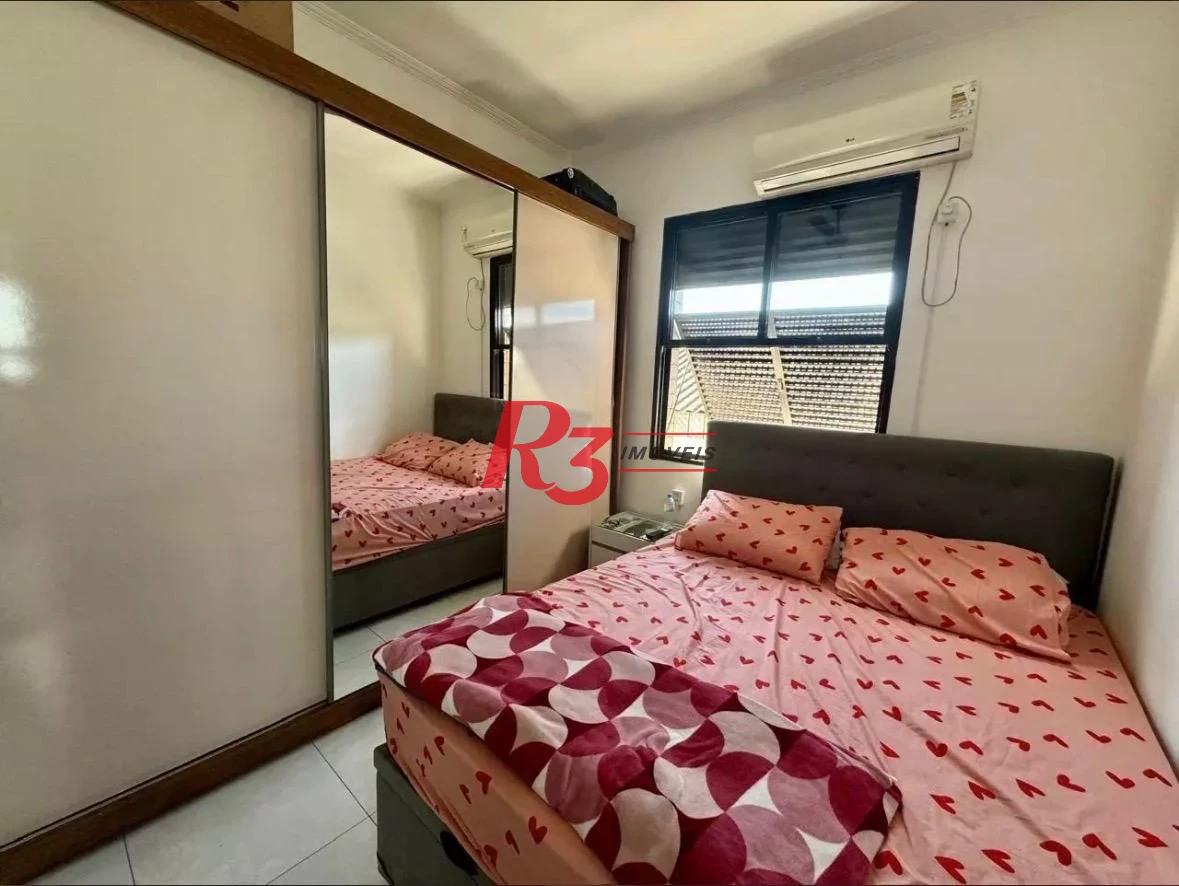 Sobrado com 3 dormitórios à venda, 126 m² por R$ 860.000,00 - Vila Belmiro - Santos/SP