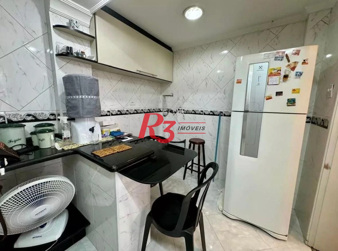Sobrado com 3 dormitórios à venda, 126 m² por R$ 860.000,00 - Vila Belmiro - Santos/SP
