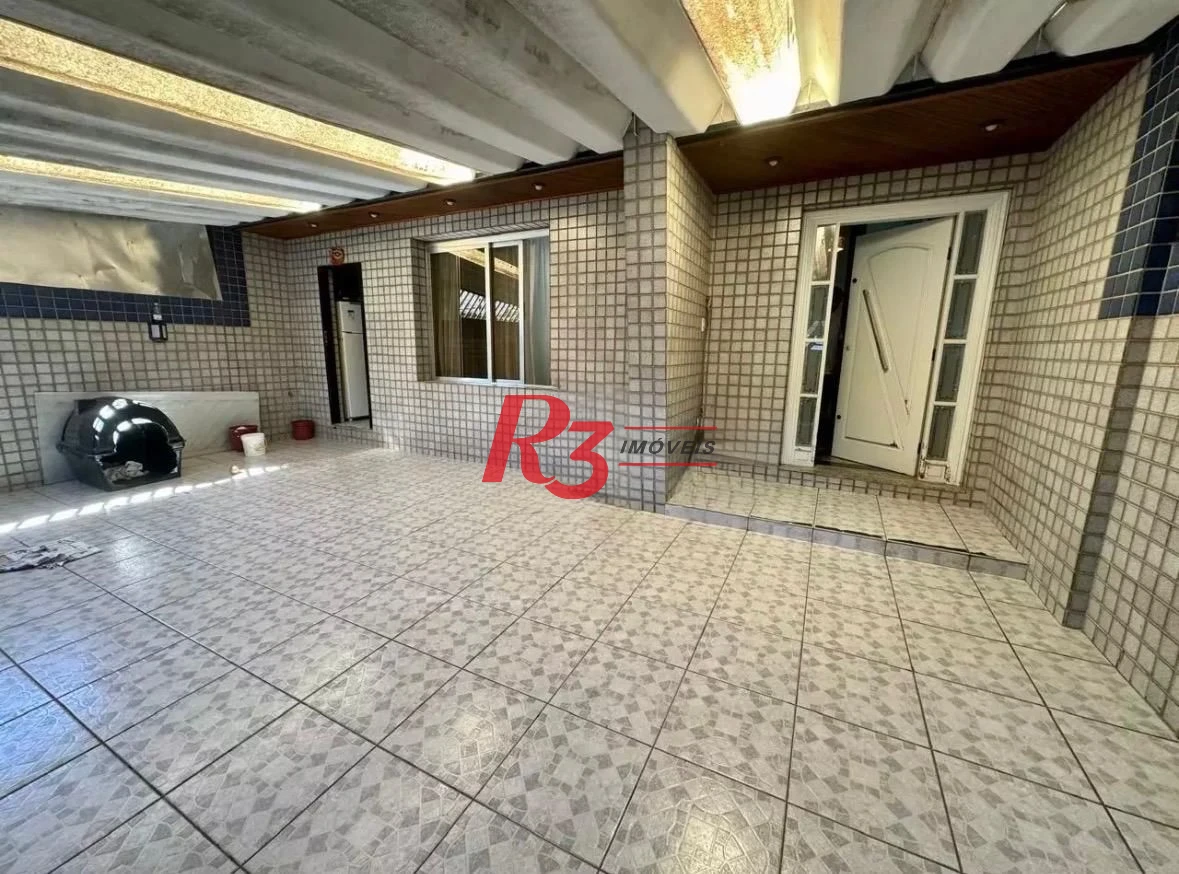Sobrado com 3 dormitórios à venda, 126 m² por R$ 860.000,00 - Vila Belmiro - Santos/SP