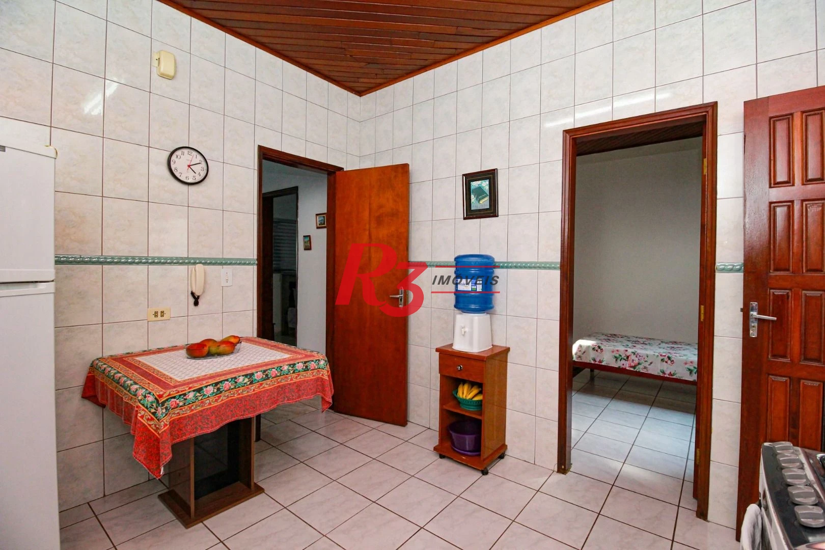 Casa com 4 dormitórios à venda, 575 m² - Encruzilhada - Santos/SP
