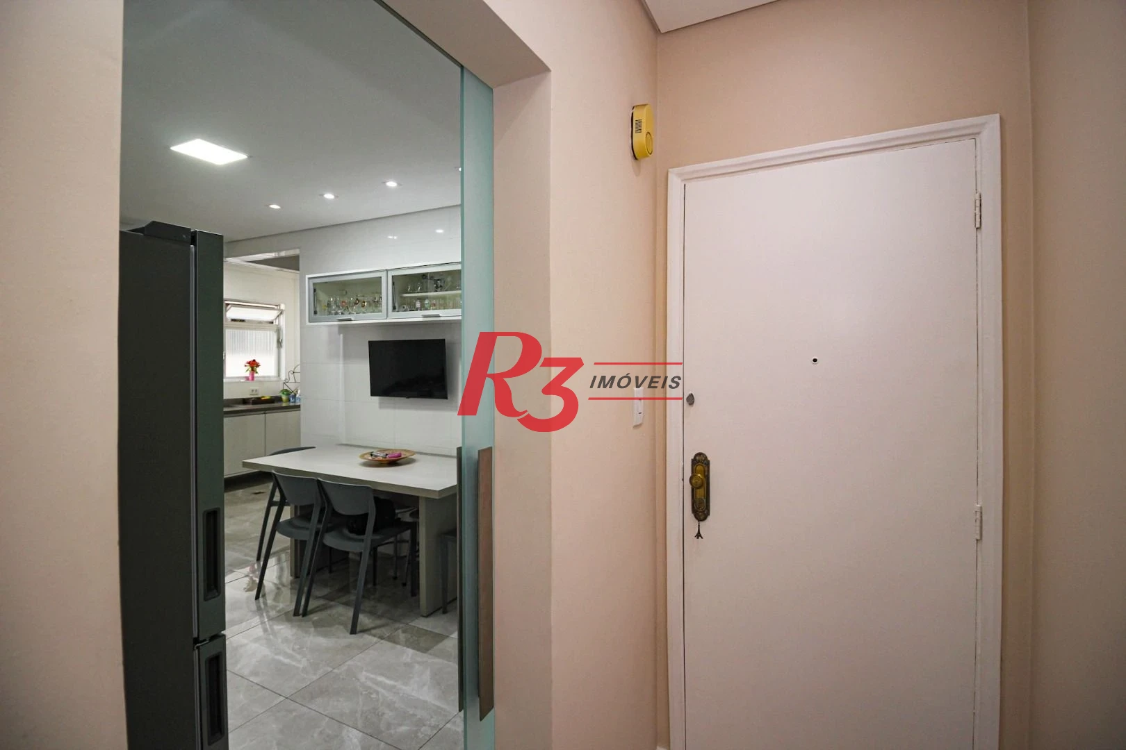 Apartamento com 3 dormitórios à venda, 125 m² por R$ 950.000,00 - Embaré - Santos/SP