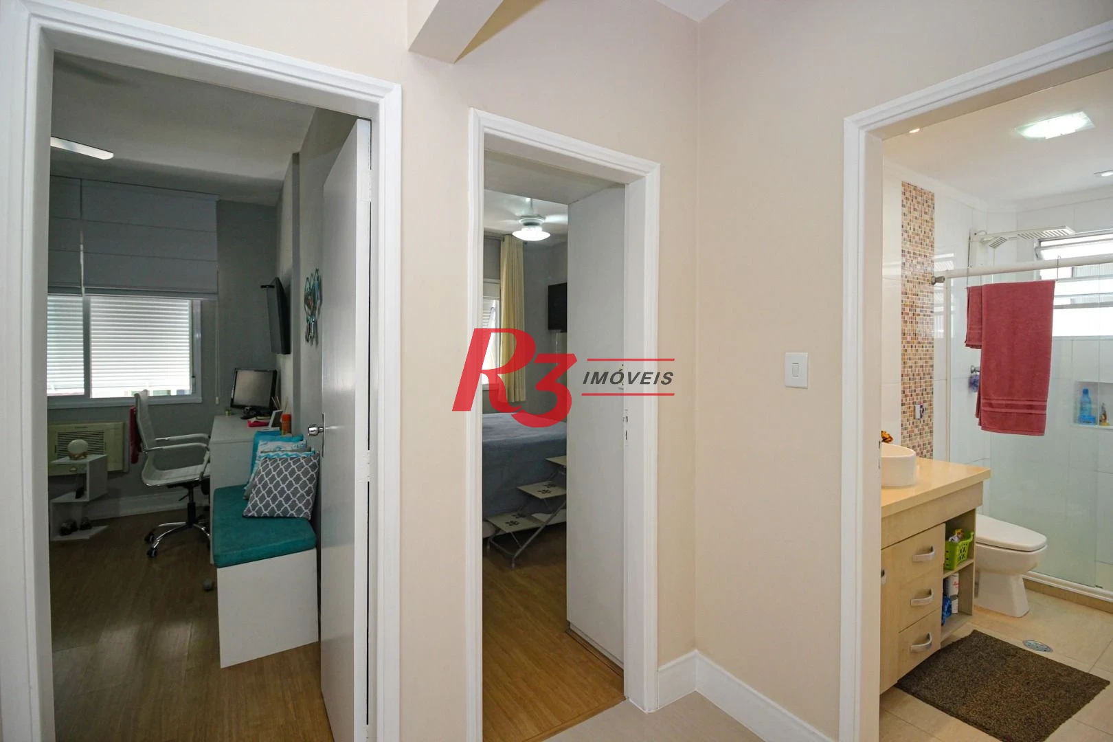 Apartamento com 3 dormitórios à venda, 125 m² por R$ 950.000,00 - Embaré - Santos/SP