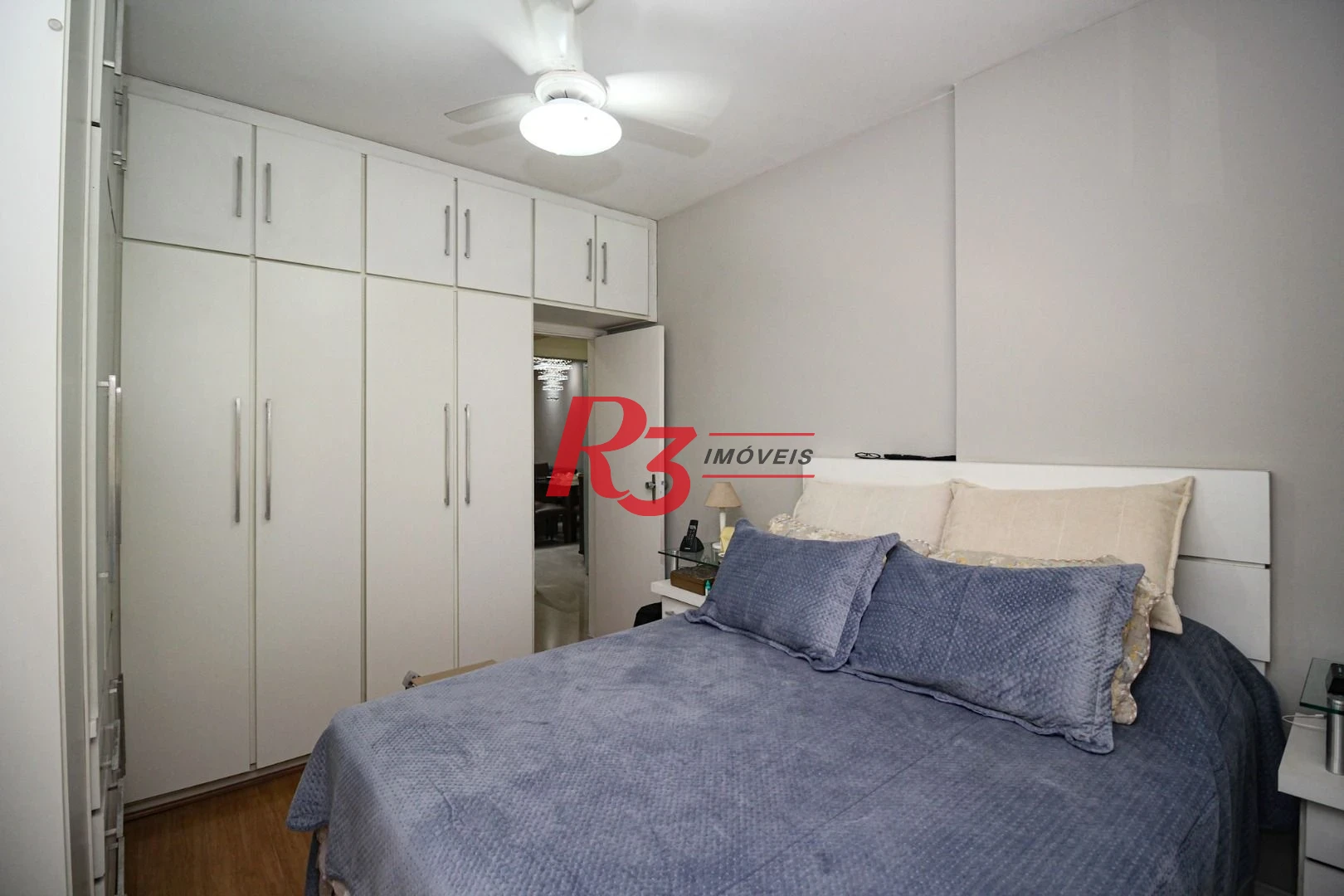 Apartamento com 3 dormitórios à venda, 125 m² por R$ 950.000,00 - Embaré - Santos/SP
