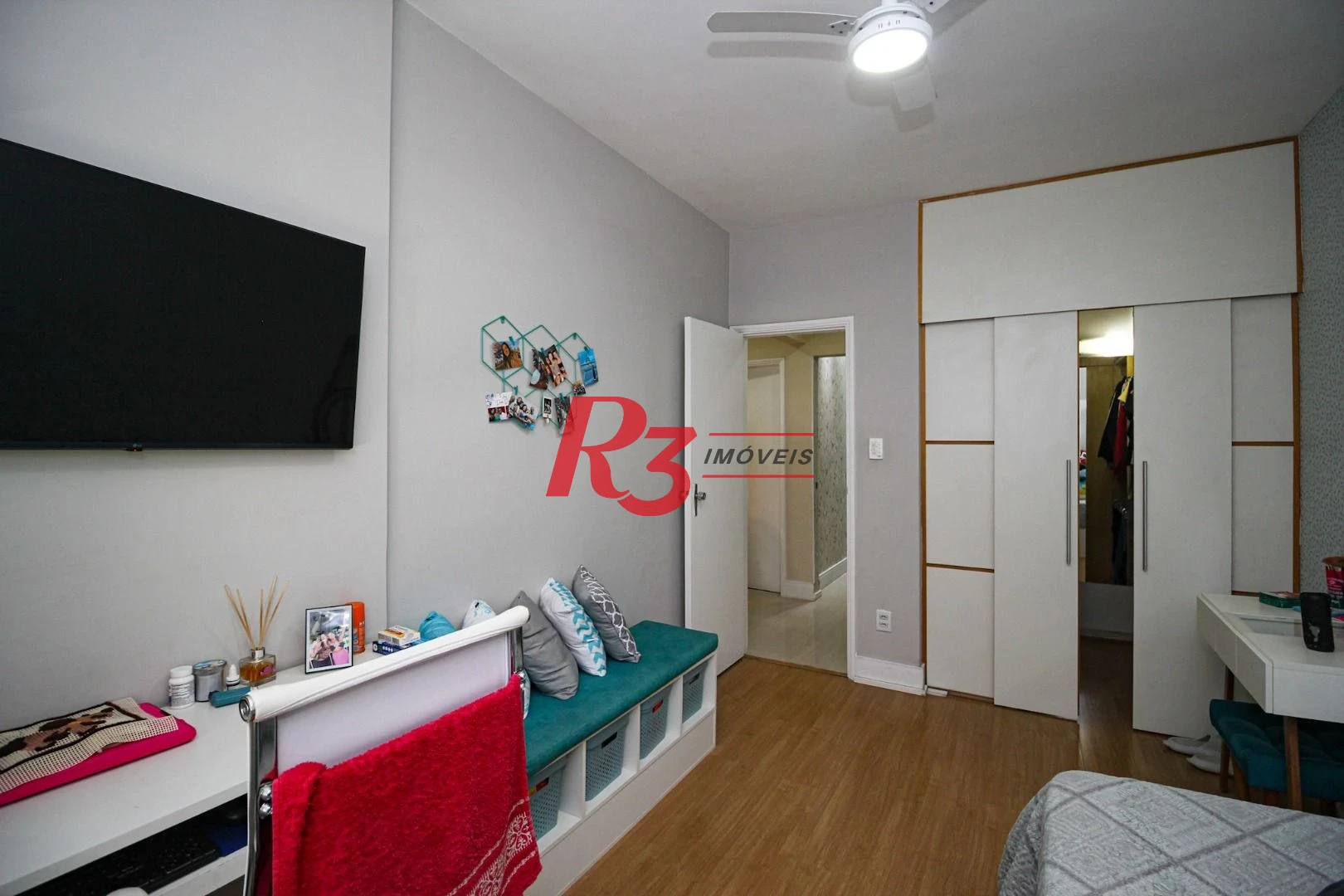 Apartamento com 3 dormitórios à venda, 125 m² por R$ 950.000,00 - Embaré - Santos/SP