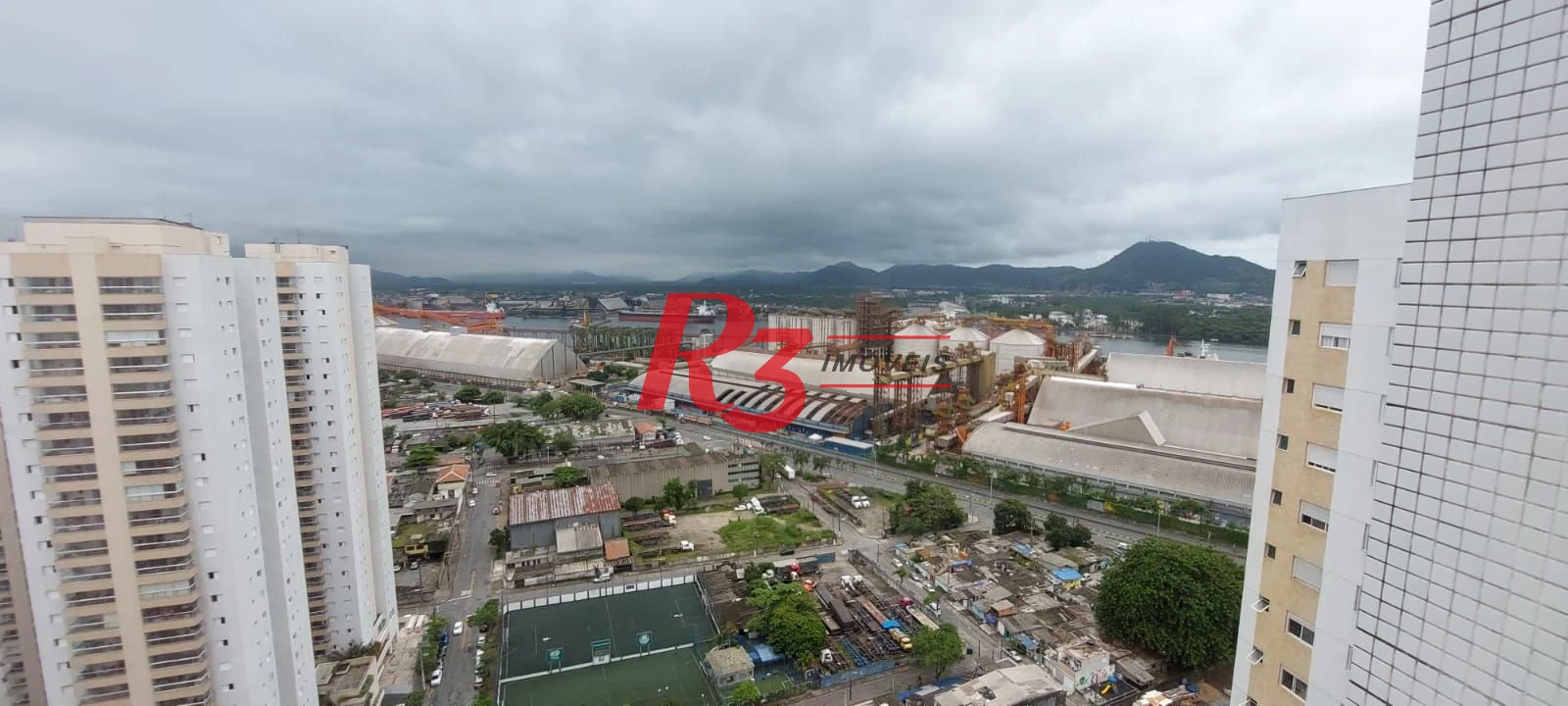 Apartamento com 3 dormitórios à venda, 111 m² por R$ 1.299.000,00 - Ponta da Praia - Santos/SP