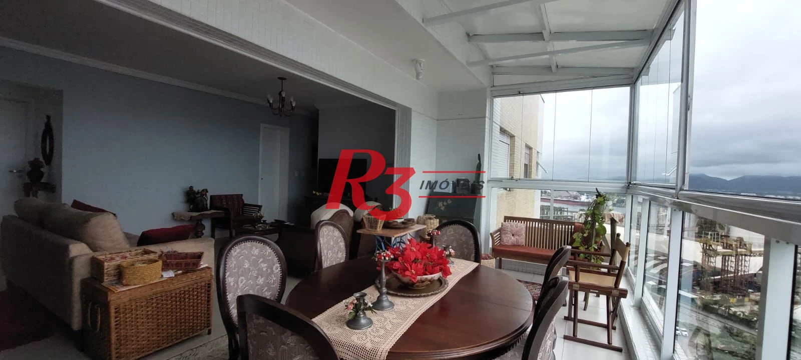 Apartamento com 3 dormitórios à venda, 111 m² por R$ 1.299.000,00 - Ponta da Praia - Santos/SP
