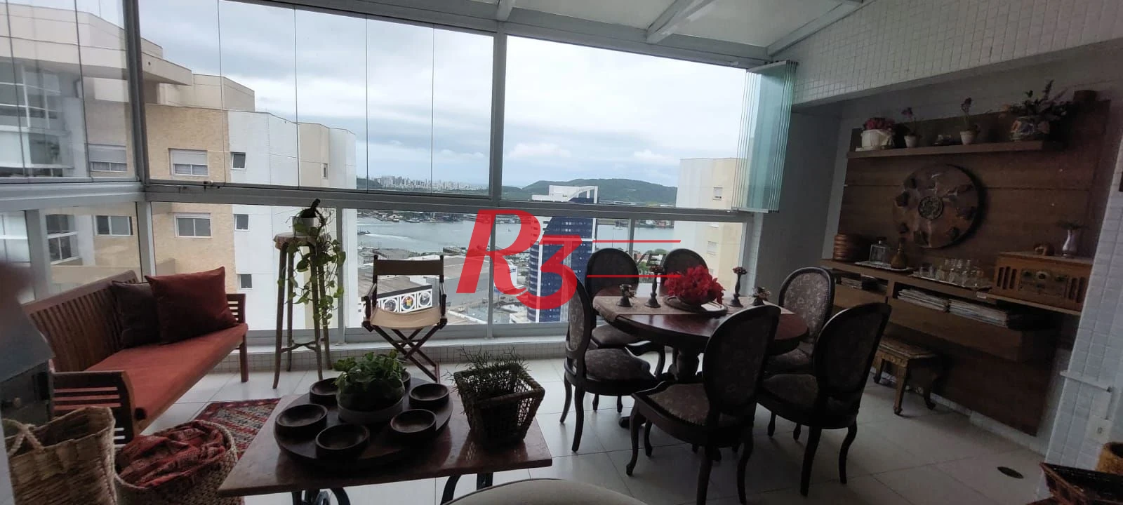 Apartamento com 3 dormitórios à venda, 111 m² por R$ 1.299.000,00 - Ponta da Praia - Santos/SP