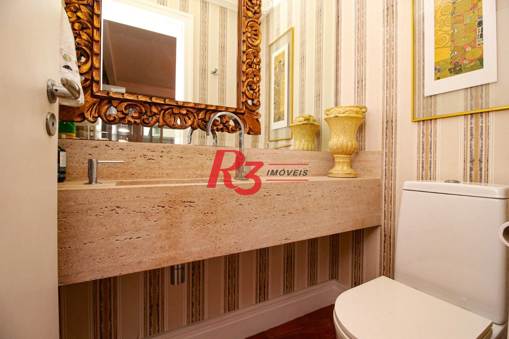 Apartamento com 3 suítes à venda, 189 m² e 3 vagas por R$ 2.380.000 - Ponta da Praia - Santos/SP