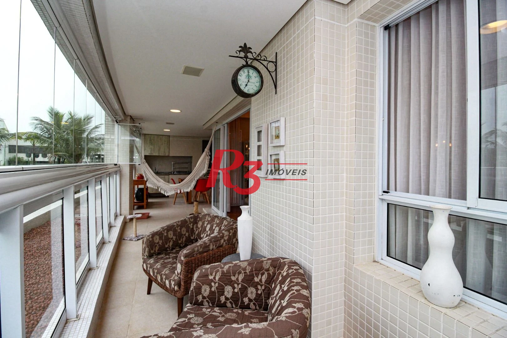 Apartamento com 3 suítes à venda, 189 m² e 3 vagas por R$ 2.380.000 - Ponta da Praia - Santos/SP