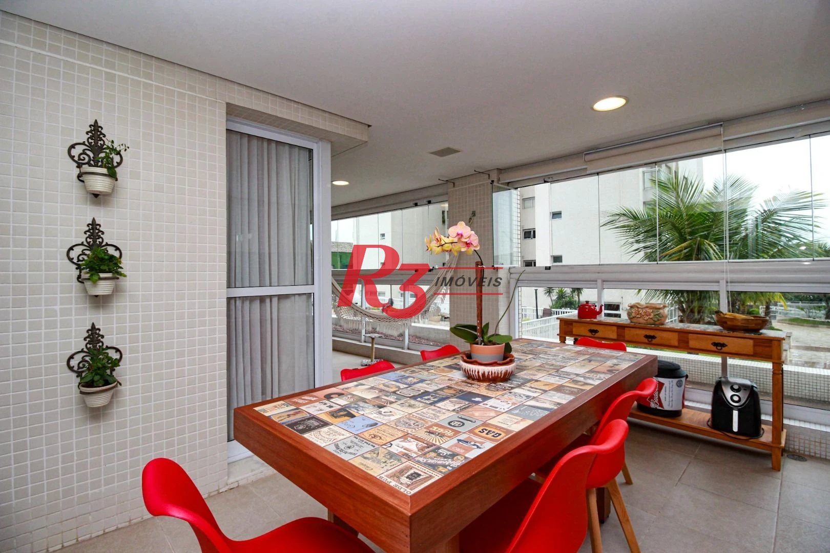 Apartamento com 3 suítes à venda, 189 m² e 3 vagas por R$ 2.380.000 - Ponta da Praia - Santos/SP