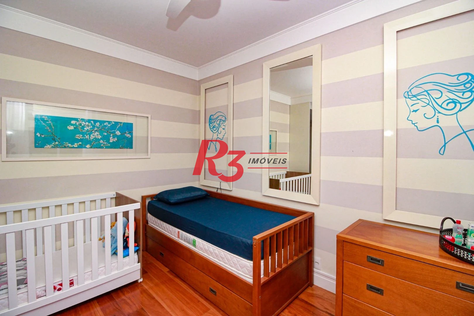 Apartamento com 3 suítes à venda, 189 m² e 3 vagas por R$ 2.380.000 - Ponta da Praia - Santos/SP