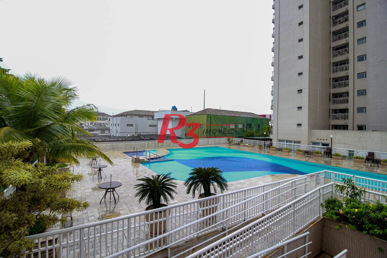 Apartamento com 3 suítes à venda, 189 m² e 3 vagas por R$ 2.380.000 - Ponta da Praia - Santos/SP