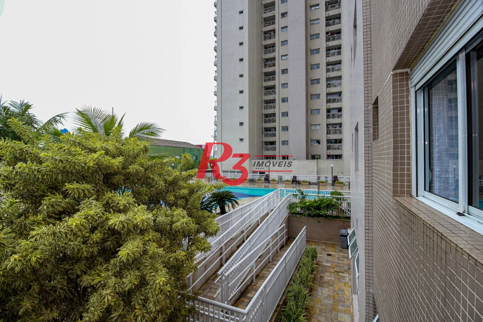 Apartamento com 3 suítes à venda, 189 m² e 3 vagas por R$ 2.380.000 - Ponta da Praia - Santos/SP