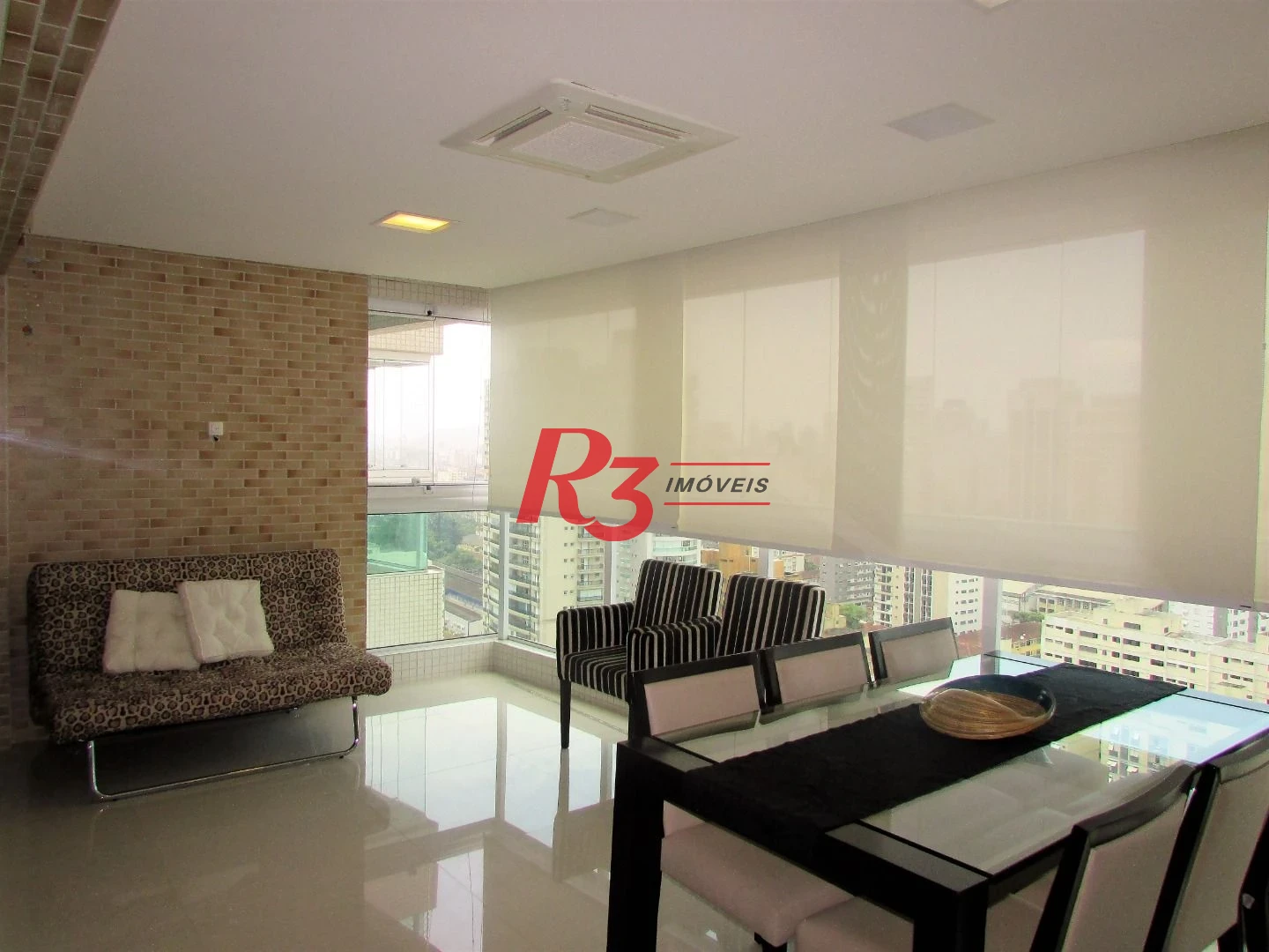 Apartamento para alugar, 178 m² por R$ 19.000,00/mês - Gonzaga - Santos/SP