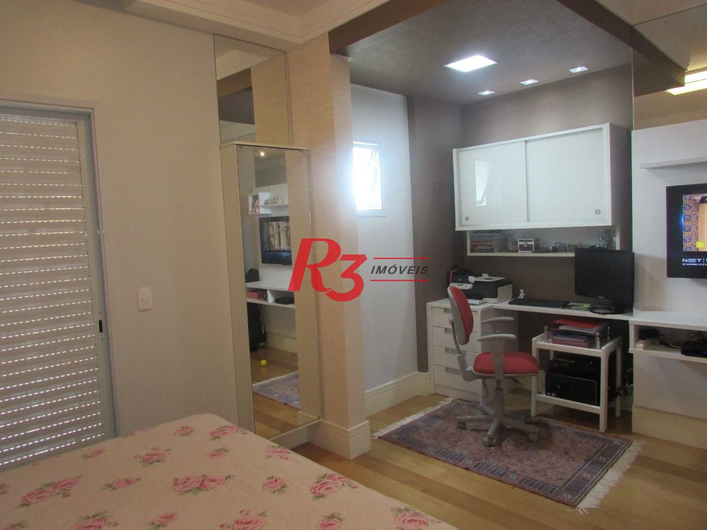Apartamento para alugar, 178 m² por R$ 19.000,00/mês - Gonzaga - Santos/SP