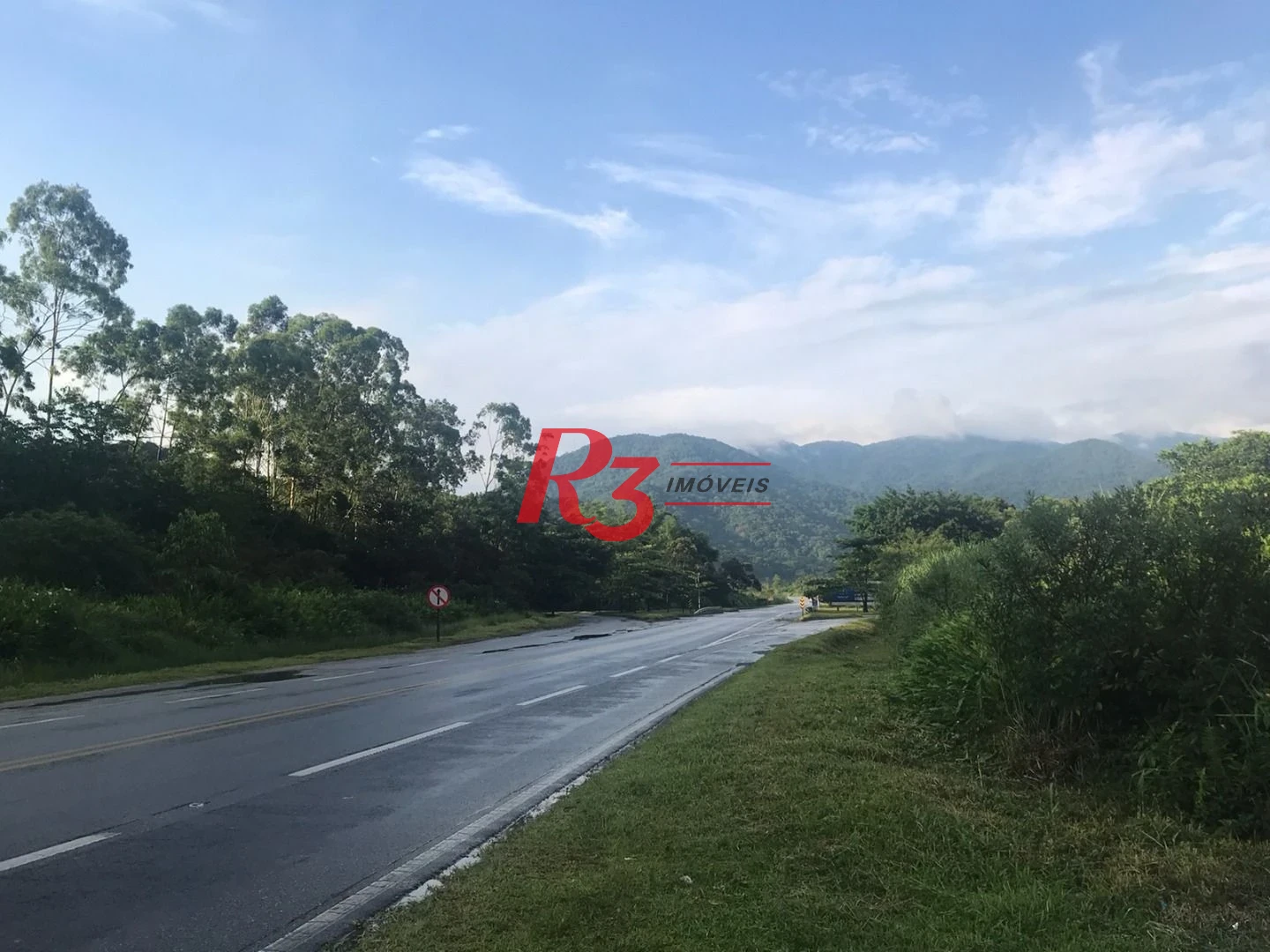 Área à venda, 20000 m² por R$ 9.000.000,00 - Monte Cabrão - Santos/SP