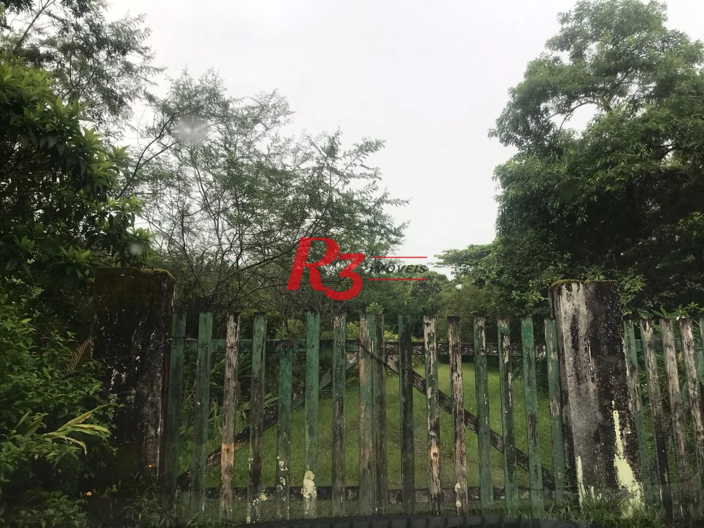 Área à venda, 20000 m² por R$ 9.000.000,00 - Monte Cabrão - Santos/SP