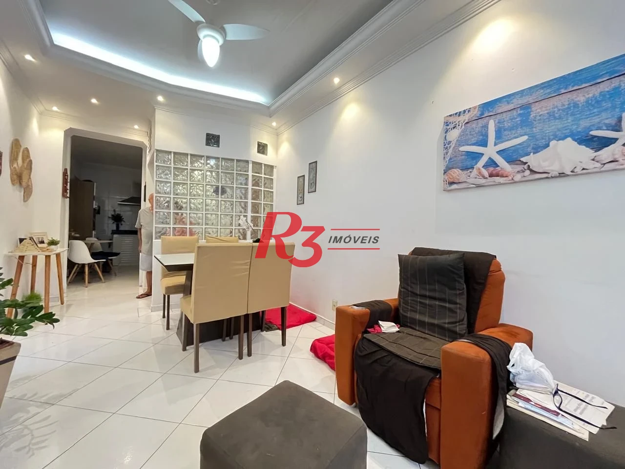 Apartamento com 2 dormitórios à venda, 78 m² por R$ 557.000,00 - Embaré - Santos/SP
