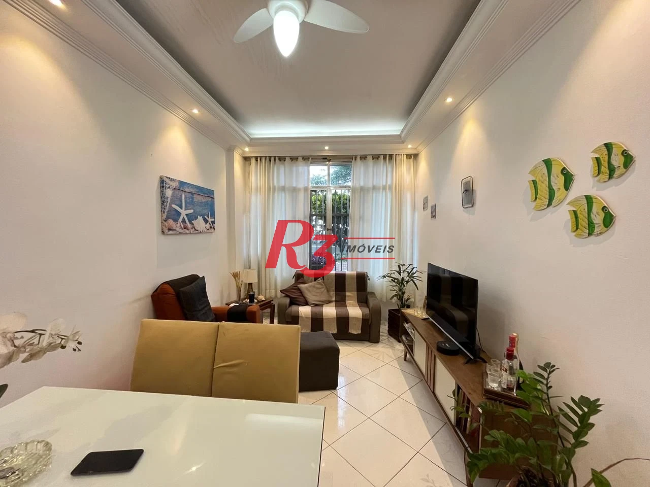 Apartamento com 2 dormitórios à venda, 78 m² por R$ 557.000,00 - Embaré - Santos/SP