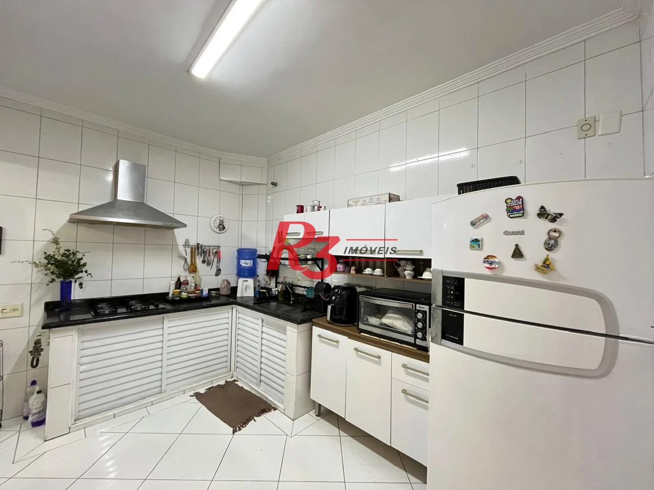 Apartamento com 2 dormitórios à venda, 78 m² por R$ 557.000,00 - Embaré - Santos/SP