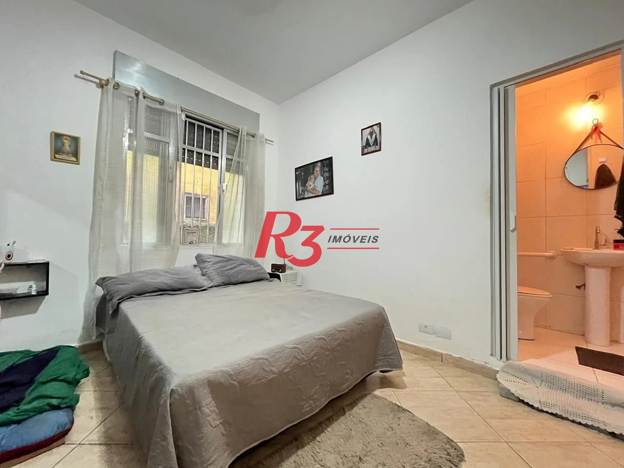 Apartamento com 2 dormitórios à venda, 78 m² por R$ 557.000,00 - Embaré - Santos/SP