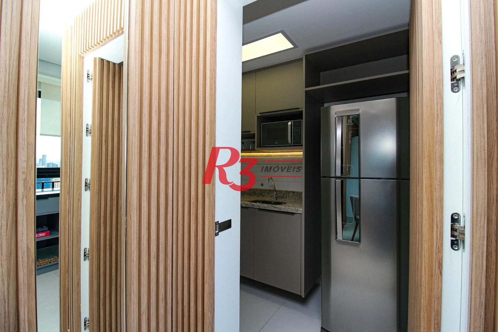 Apartamento à venda, 78 m² por R$ 1.009.664,32 - Marapé - Santos/SP