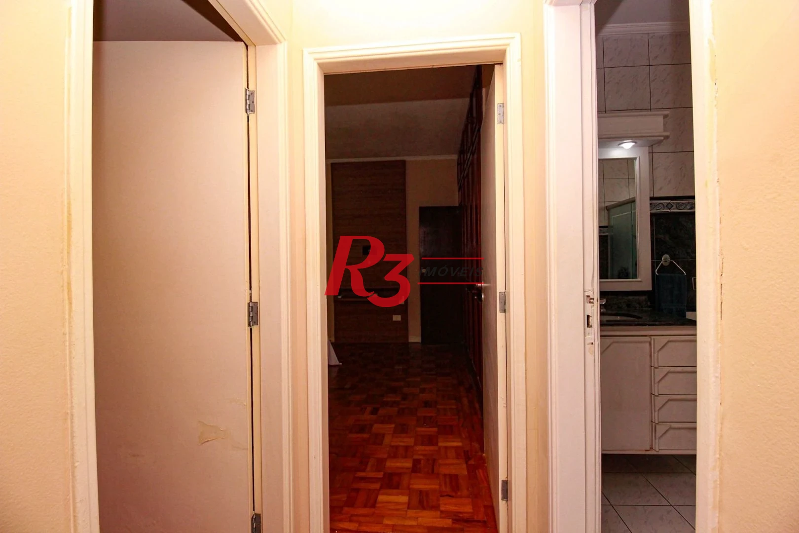 Casa, 228 m² - venda por R$ 1.224.000,00 ou aluguel por R$ 7.650,00/mês - Ponta da Praia - Santos/SP