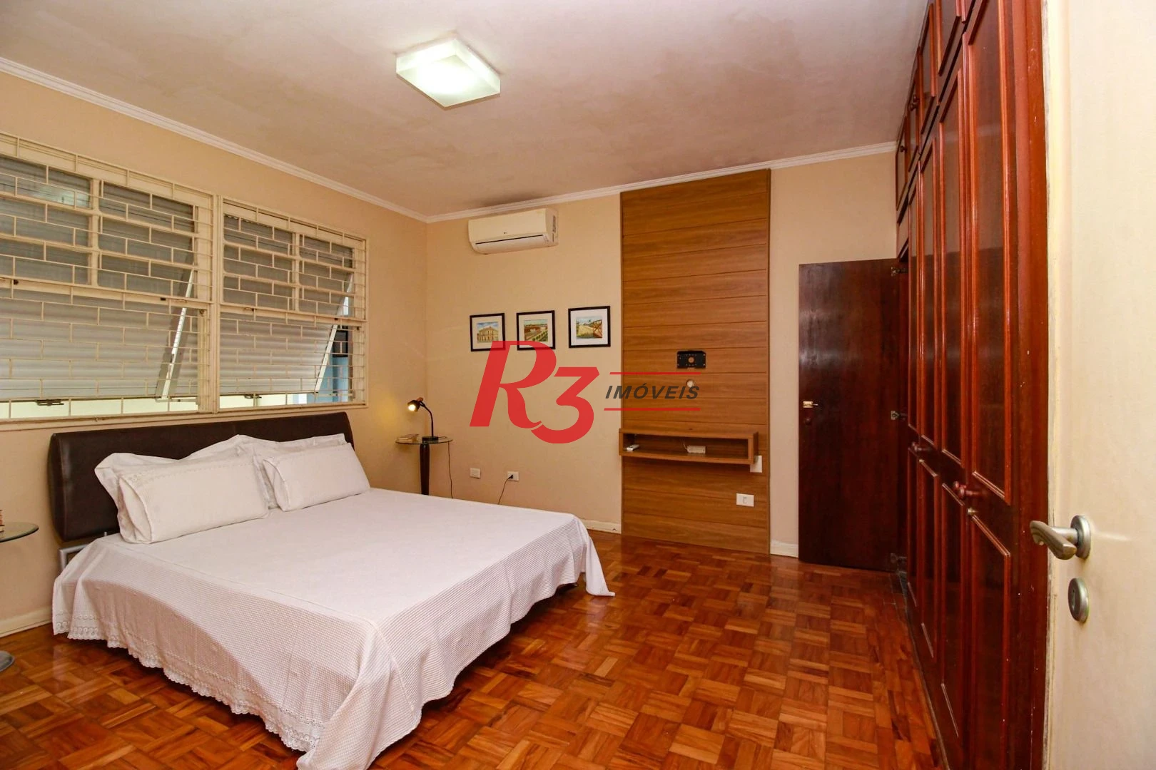 Casa, 228 m² - venda por R$ 1.224.000,00 ou aluguel por R$ 7.650,00/mês - Ponta da Praia - Santos/SP