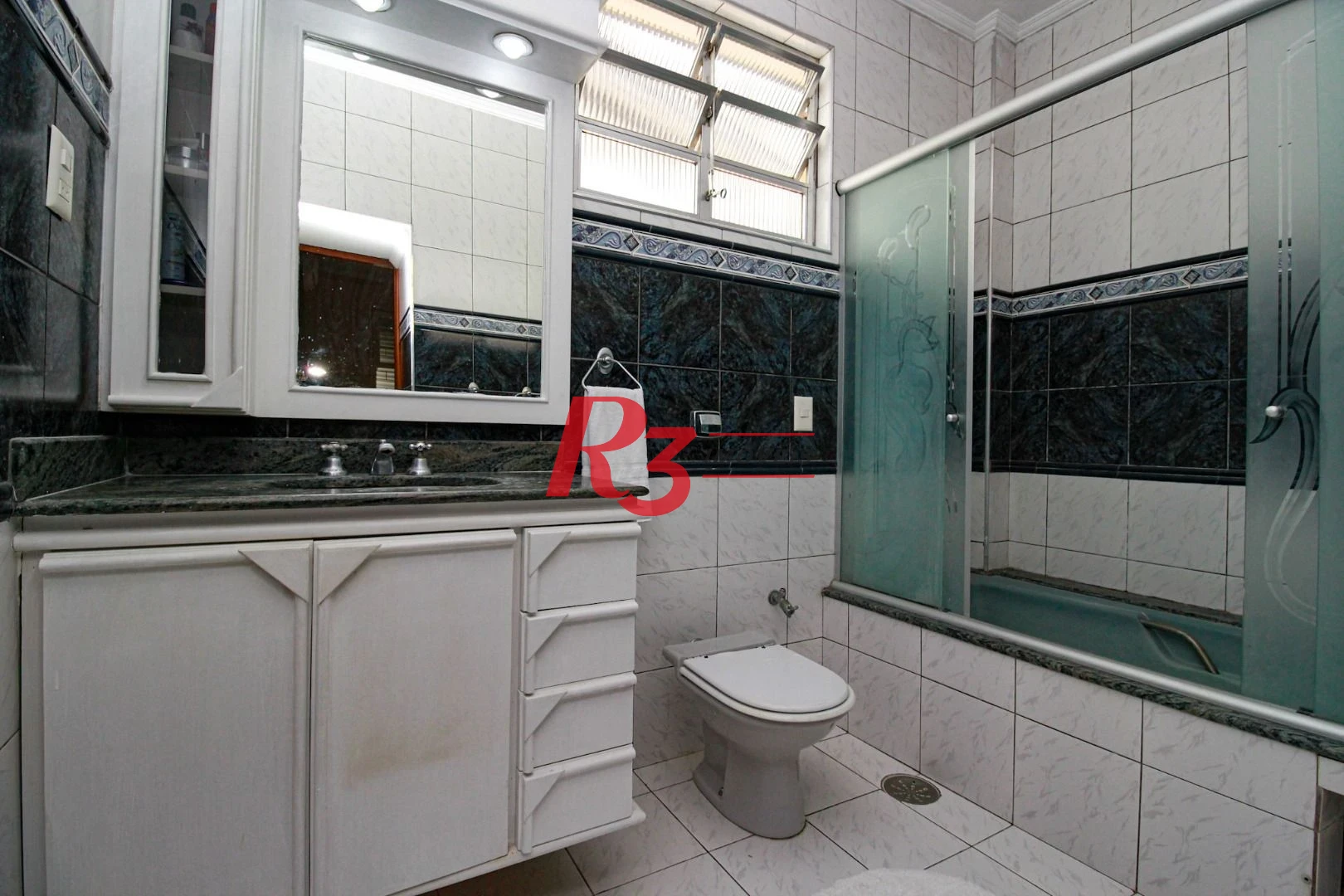 Casa, 228 m² - venda por R$ 1.224.000,00 ou aluguel por R$ 7.650,00/mês - Ponta da Praia - Santos/SP