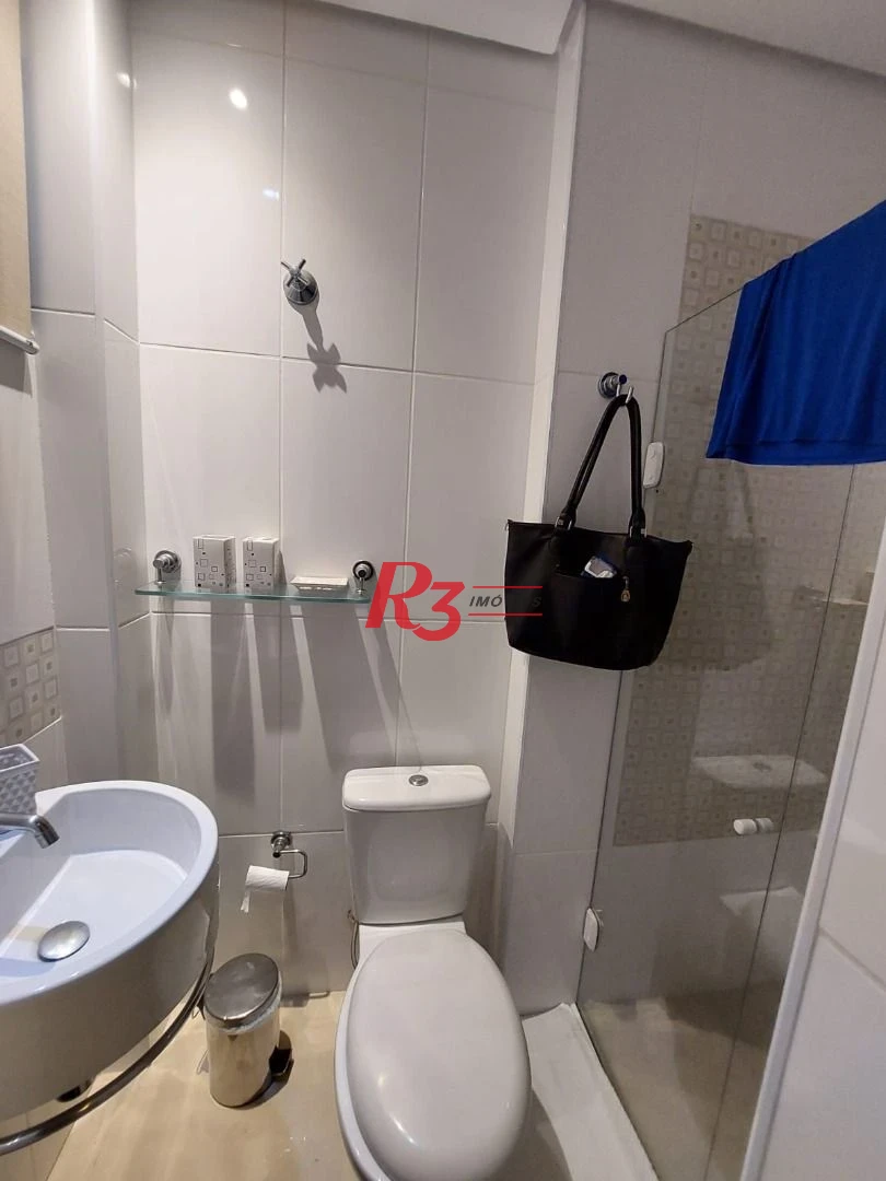 Apartamento com 4 dormitórios à venda, 180 m² por R$ 2.000.000,00 - Gonzaga - Santos/SP