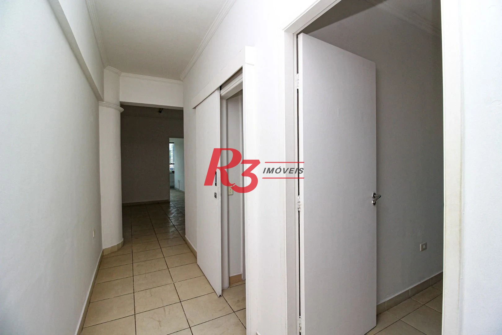 Conjunto à venda, 92 m² por R$ 685.000,00 - Encruzilhada - Santos/SP
