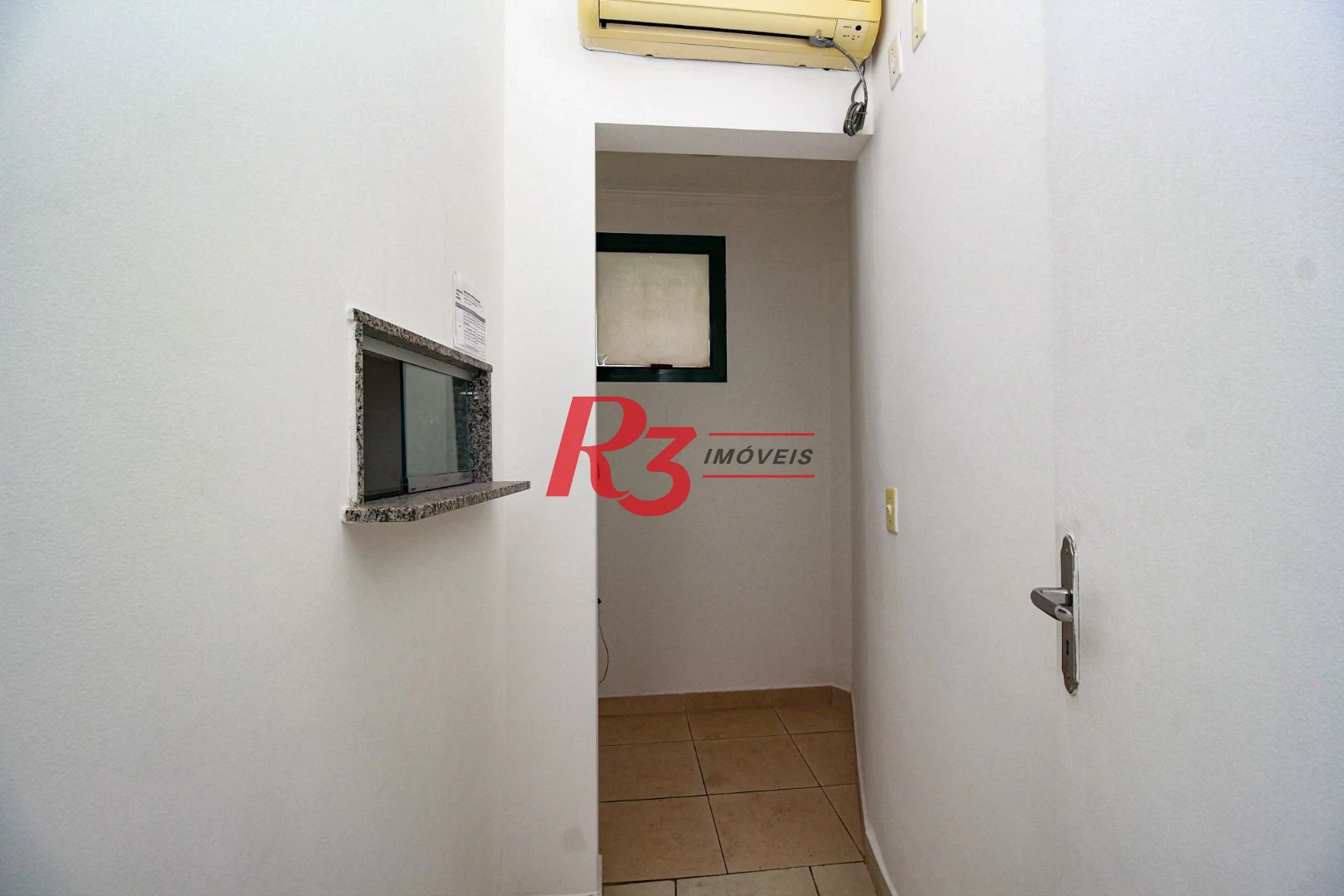 Conjunto à venda, 92 m² por R$ 685.000,00 - Encruzilhada - Santos/SP