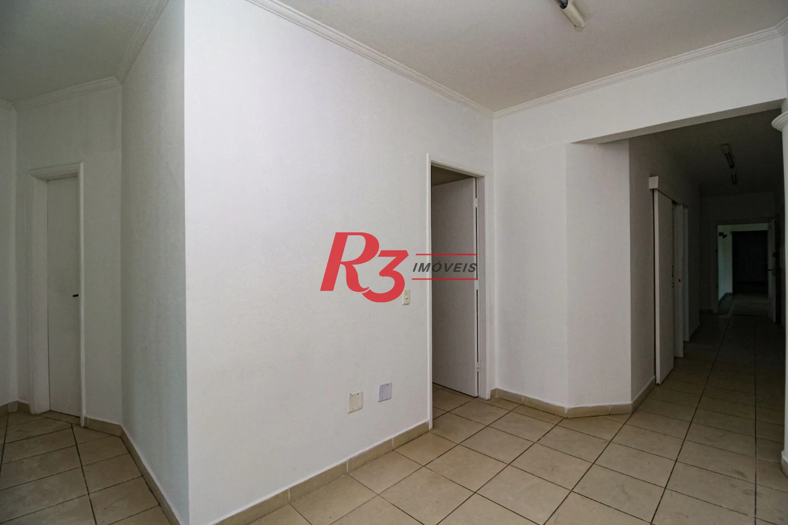 Conjunto à venda, 92 m² por R$ 685.000,00 - Encruzilhada - Santos/SP