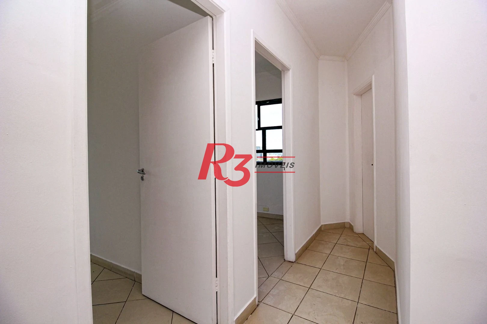 Conjunto à venda, 92 m² por R$ 685.000,00 - Encruzilhada - Santos/SP