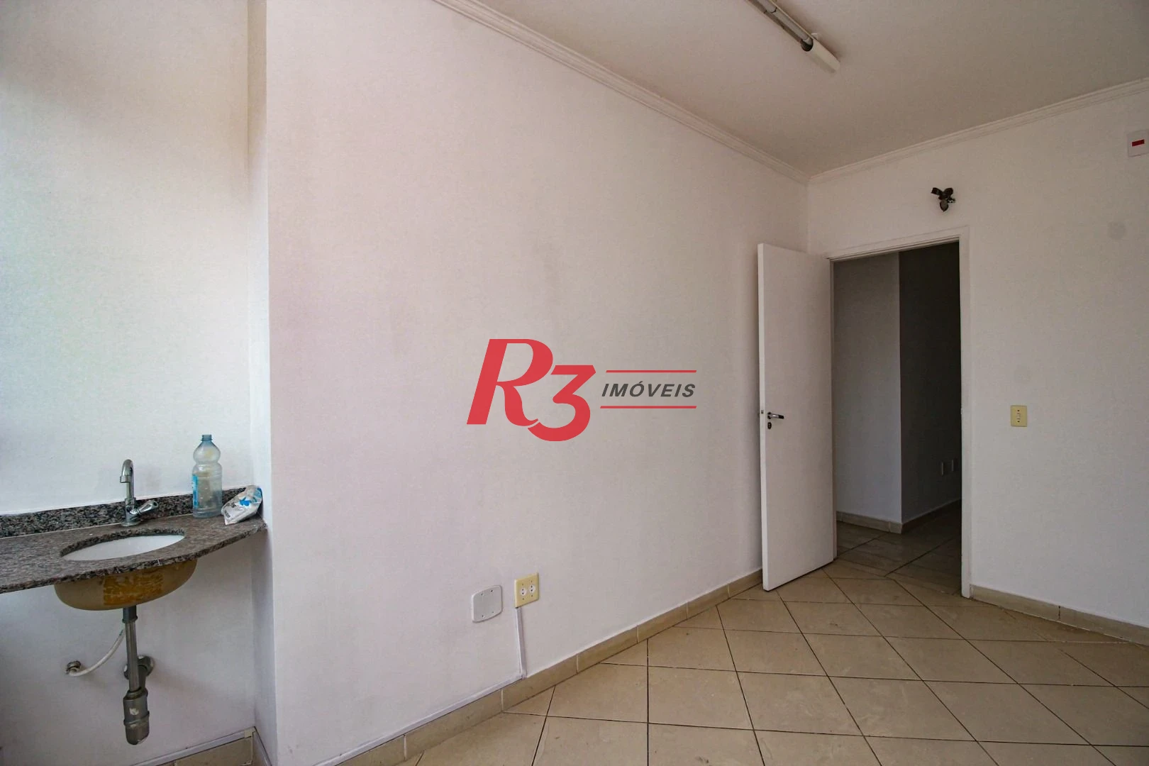 Conjunto à venda, 92 m² por R$ 685.000,00 - Encruzilhada - Santos/SP