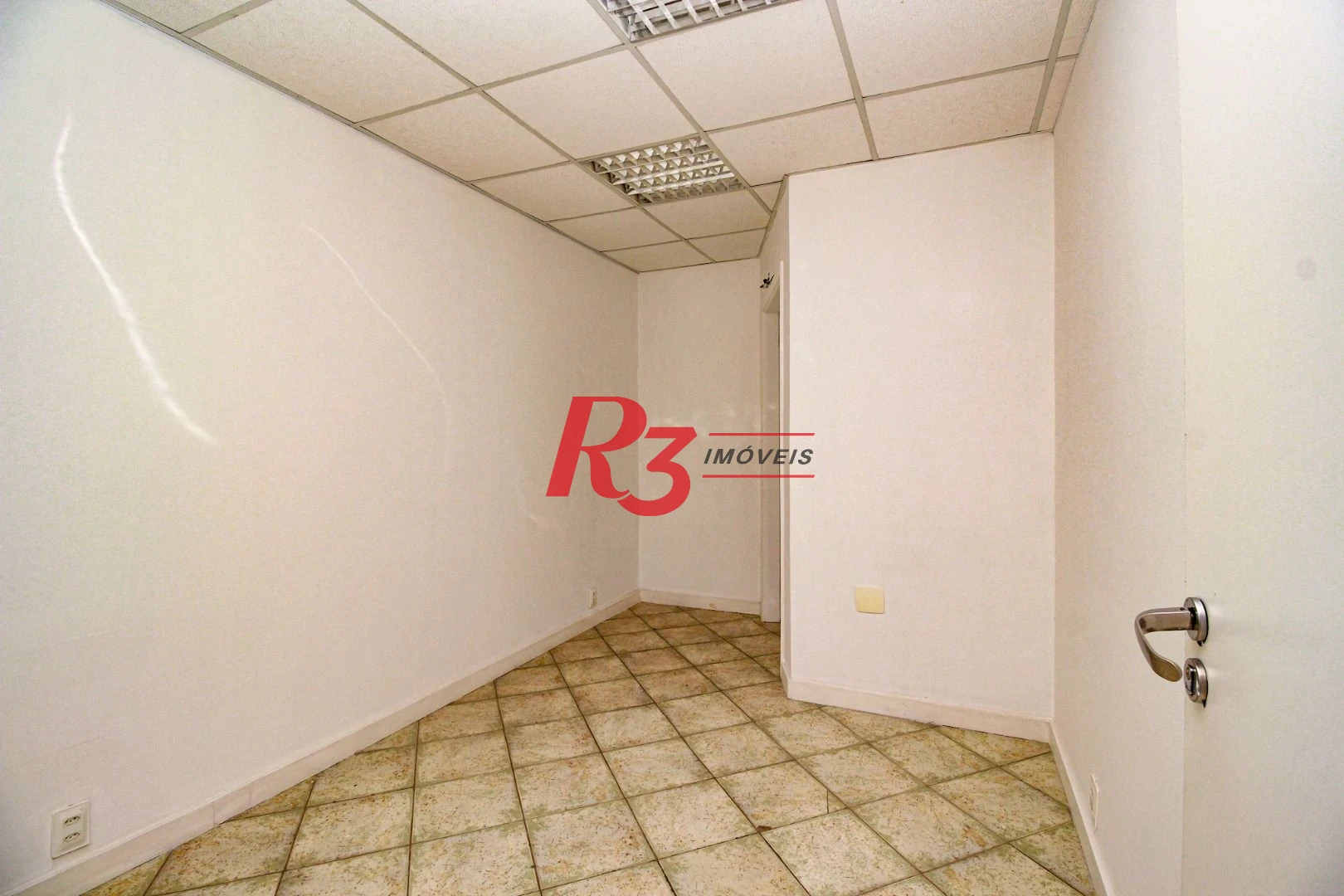 Conjunto à venda, 90 m² por R$ 670.000,00 - Encruzilhada - Santos/SP