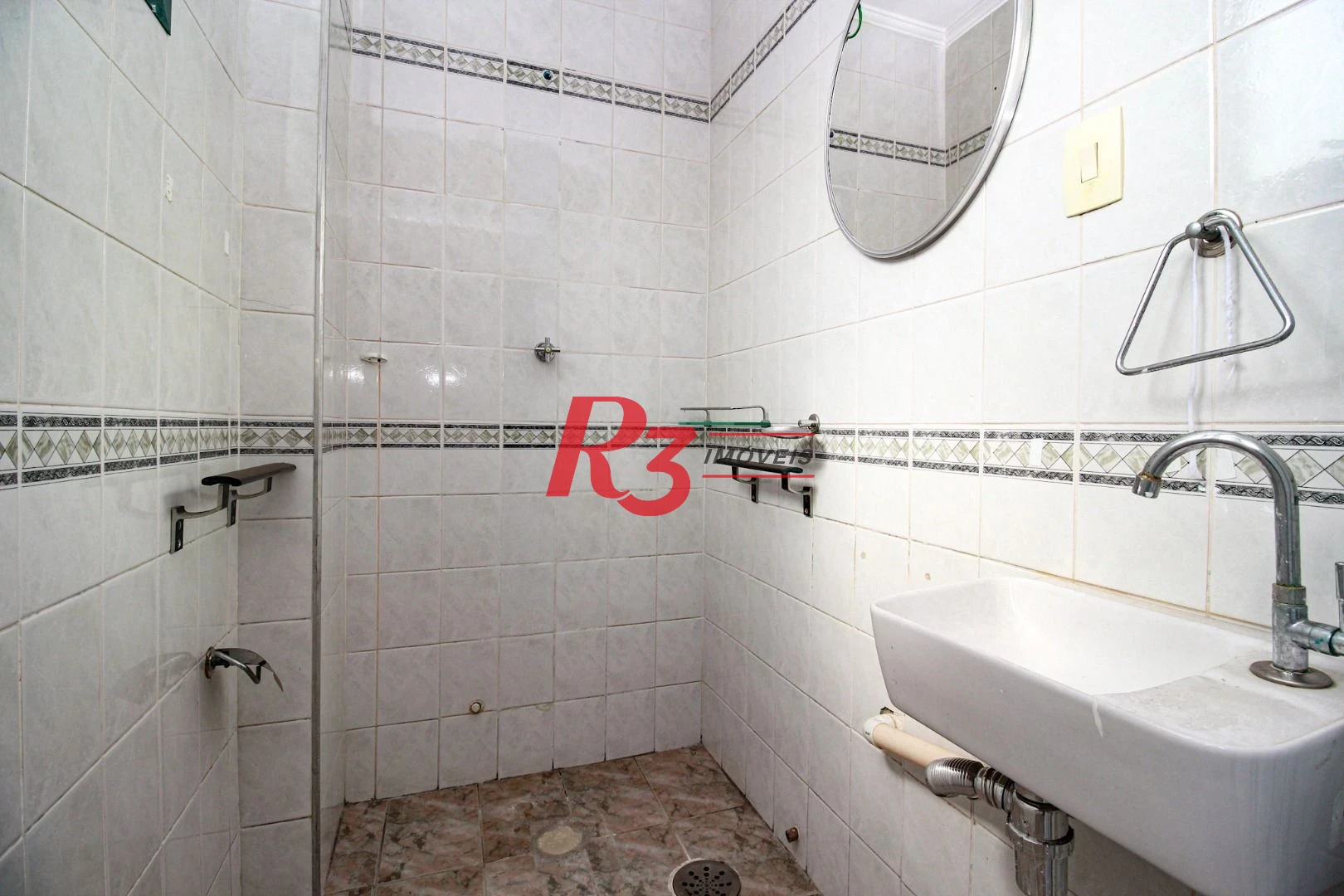 Conjunto à venda, 90 m² por R$ 670.000,00 - Encruzilhada - Santos/SP