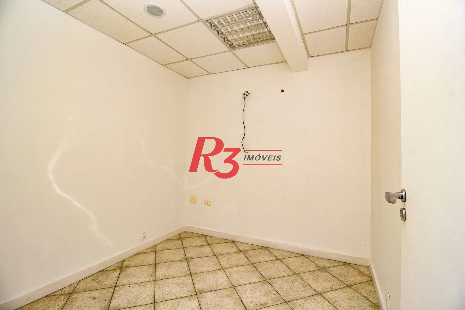 Conjunto à venda, 90 m² por R$ 670.000,00 - Encruzilhada - Santos/SP