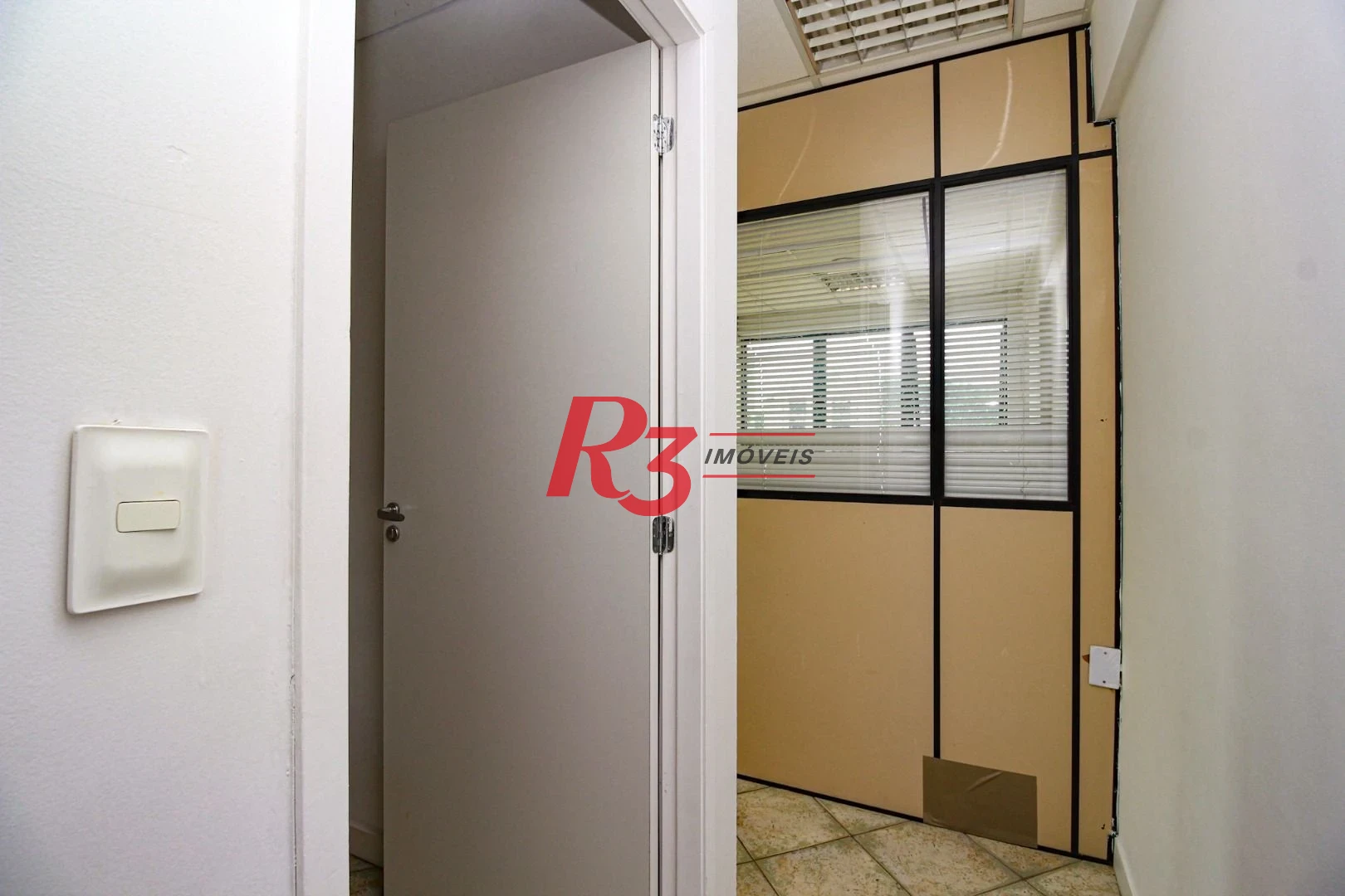 Conjunto à venda, 90 m² por R$ 670.000,00 - Encruzilhada - Santos/SP