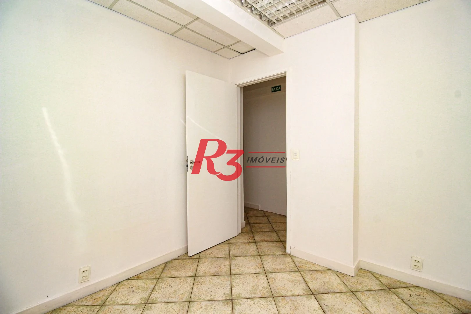 Conjunto à venda, 90 m² por R$ 670.000,00 - Encruzilhada - Santos/SP