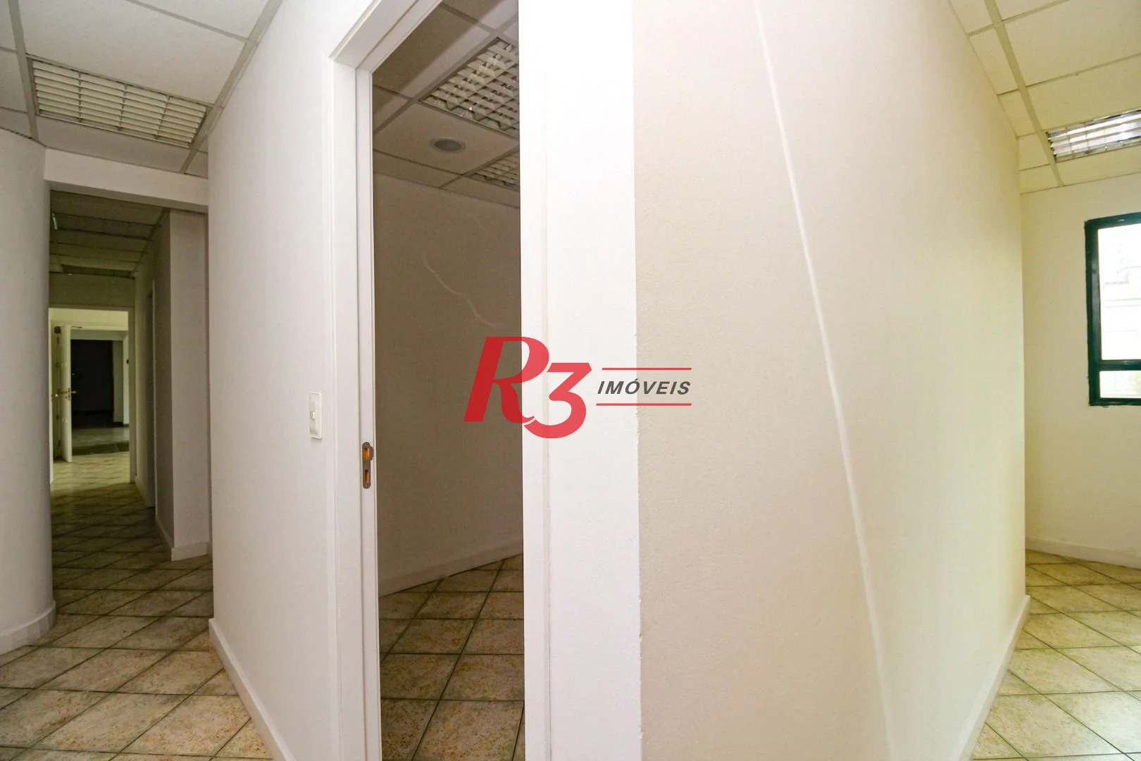 Conjunto à venda, 90 m² por R$ 670.000,00 - Encruzilhada - Santos/SP