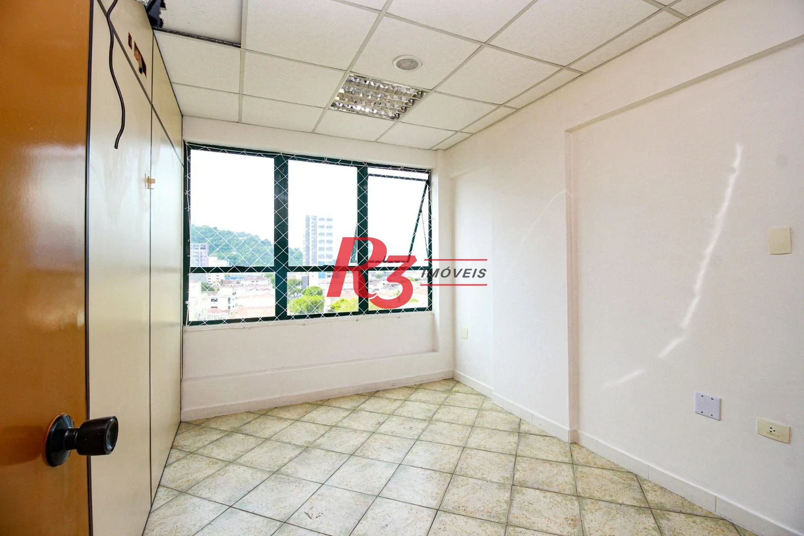 Conjunto à venda, 90 m² por R$ 670.000,00 - Encruzilhada - Santos/SP