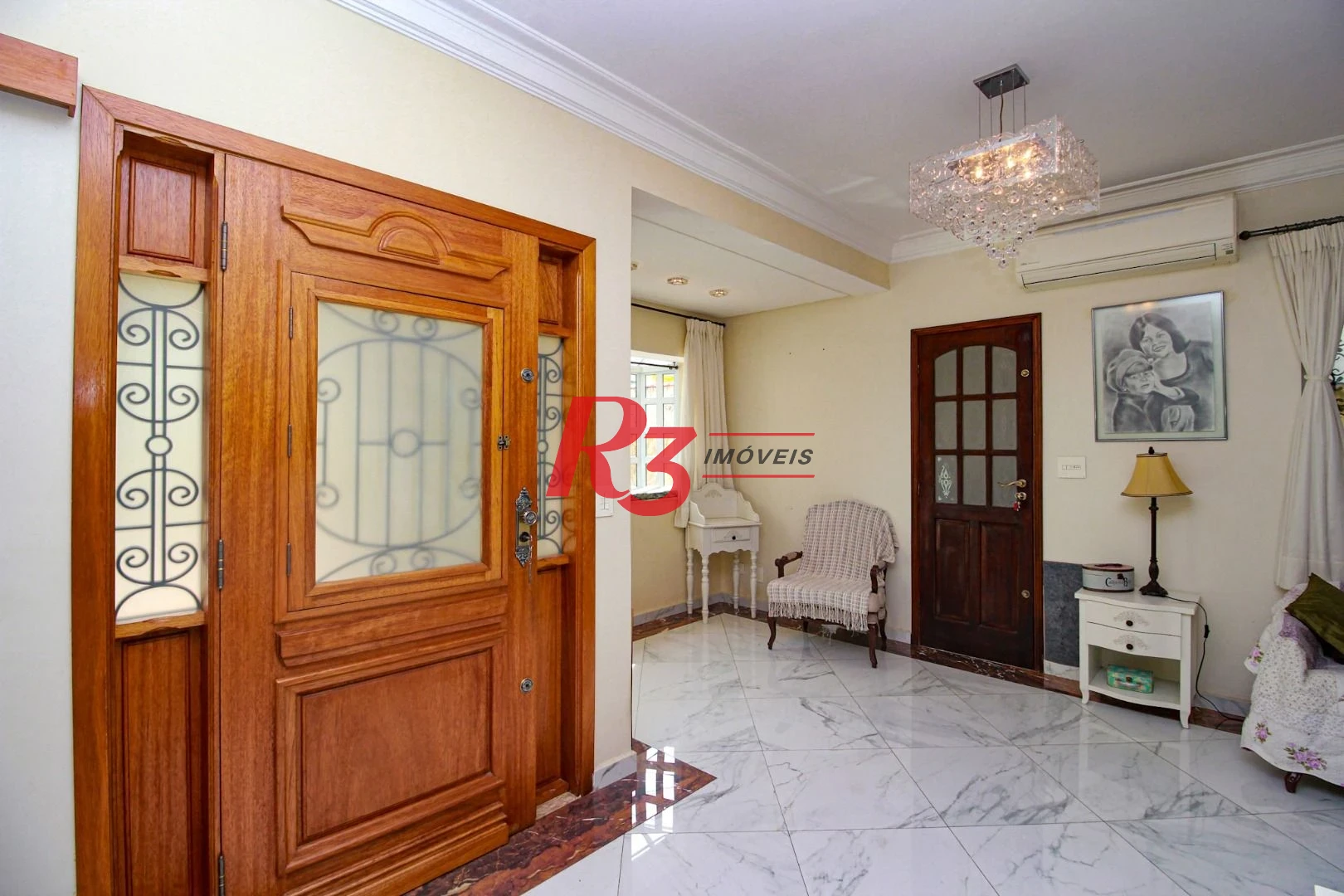 Sobrado à venda, 200 m² por R$ 2.080.000,00 - Embaré - Santos/SP