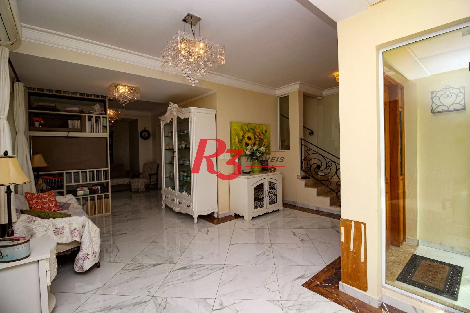 Sobrado à venda, 200 m² por R$ 2.080.000,00 - Embaré - Santos/SP