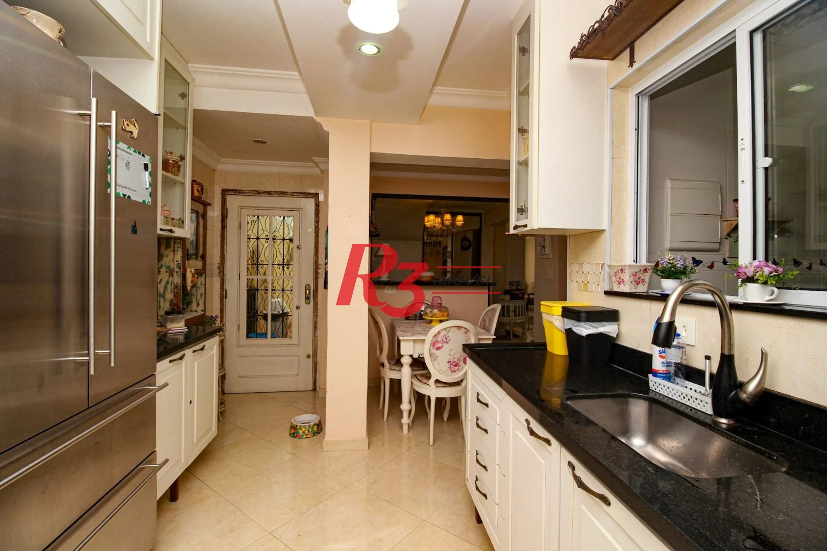 Sobrado à venda, 200 m² por R$ 2.080.000,00 - Embaré - Santos/SP