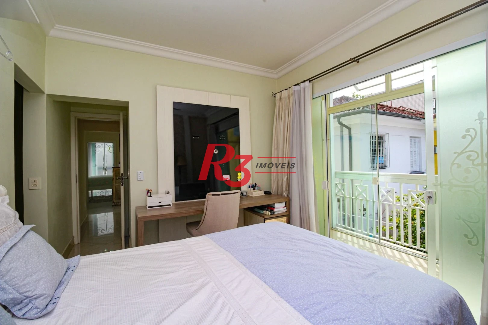 Sobrado à venda, 200 m² por R$ 2.080.000,00 - Embaré - Santos/SP