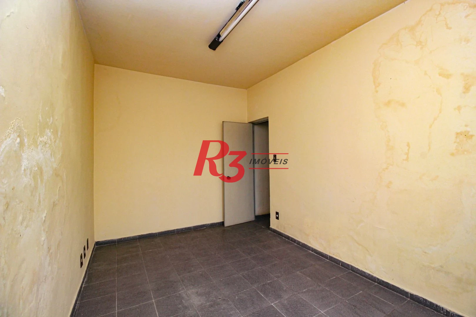 Conjunto à venda, 100 m² por R$ 426.000,00 - Ponta da Praia - Santos/SP