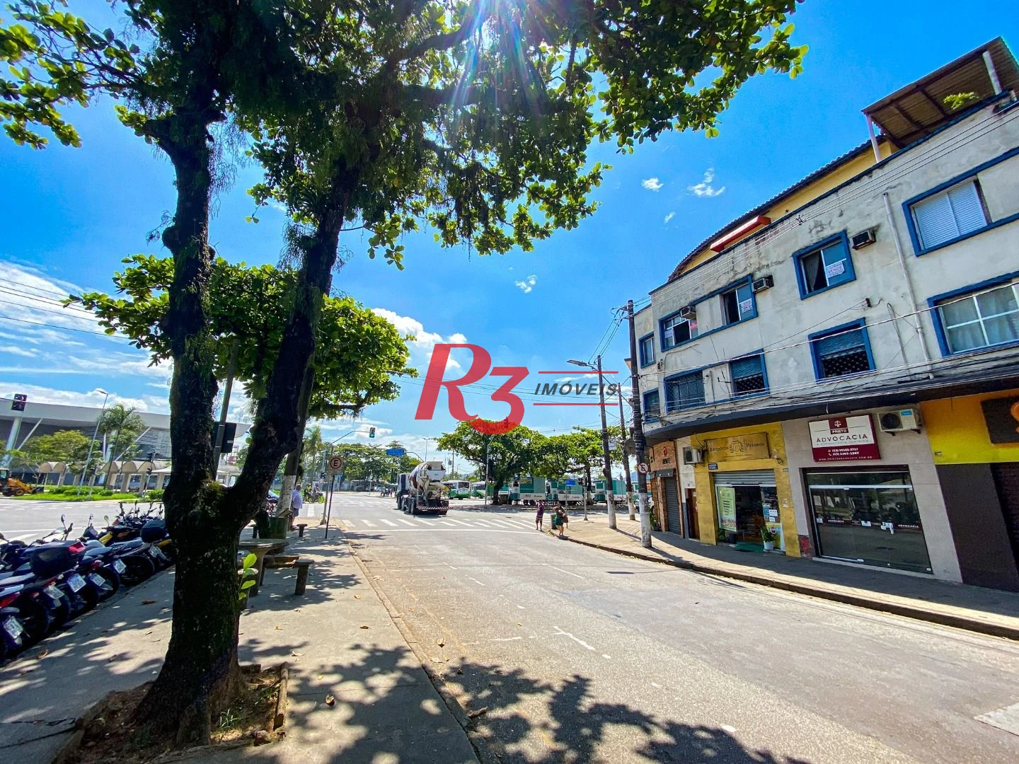 Conjunto à venda, 100 m² por R$ 426.000,00 - Ponta da Praia - Santos/SP